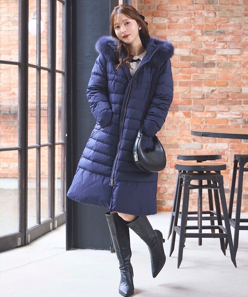 SWINGLE（スウィングル）の「FOXファー付エレガンスロングダウンコート