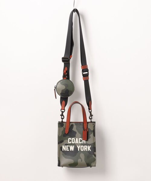 COACH（コーチ）の「リレー トート バッグ 17・カモ プリント アンド