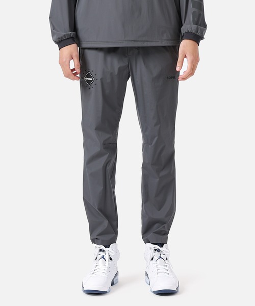 F.C.Real Bristol（エフシーレアルブリストル）の「STRETCH LIGHT