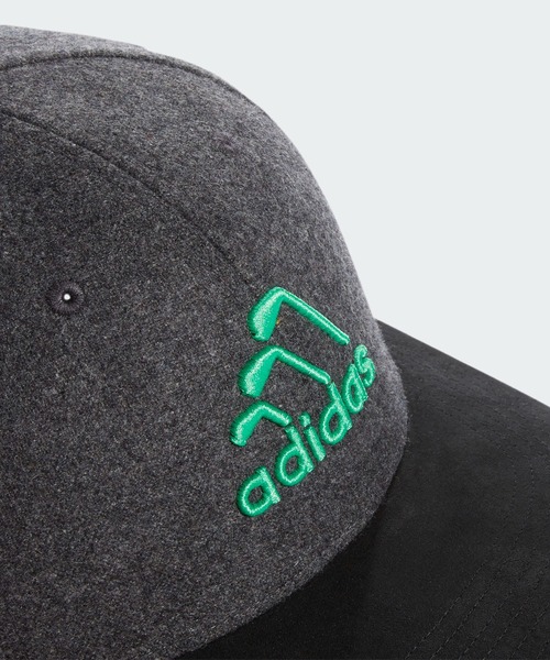 adidas（アディダス）の「スリーストライプクラブキャップ【adidas