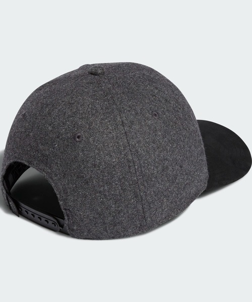 adidas（アディダス）の「スリーストライプクラブキャップ【adidas