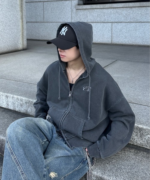 ADAMASTE（アダマスト）の「pigment double zip hoodie - ピグメント