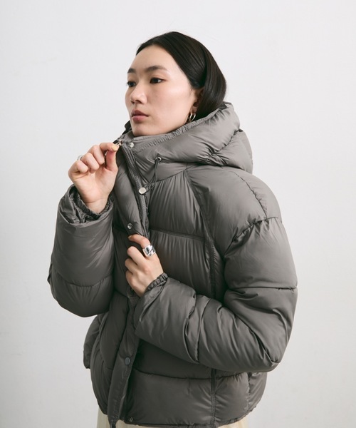 セール】エアリーフーディーライトジャケット（ダウンジャケット