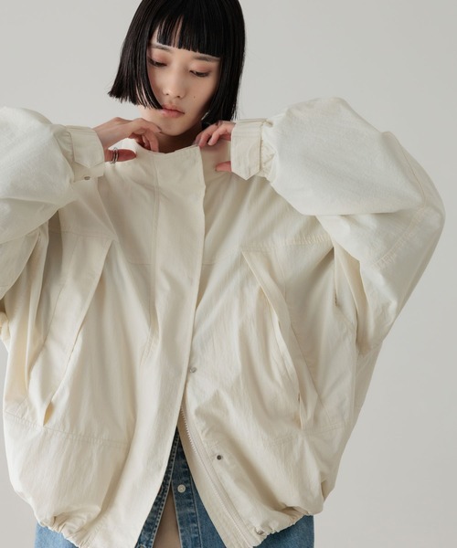 ボリュームショートモンスターコート 288194（ナイロンジャケット