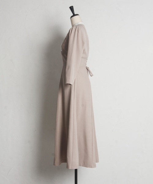 ヨークレース切替レースアップ長袖ワンピース（ワンピース）｜tocco