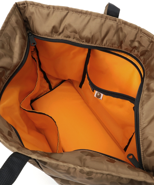 A BATHING APE（アベイシングエイプ）の「PORTER ABC POLYESTER