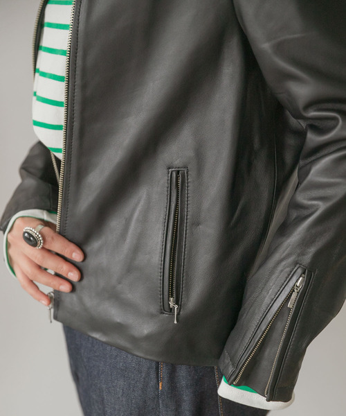 ITEMS URBANRESEARCH（アイテムズ アーバンリサーチ）の「ラムレザー