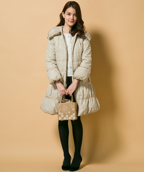 TOCCA（トッカ）の「MONOTONE DOWNダウンコート（ダウンジャケット