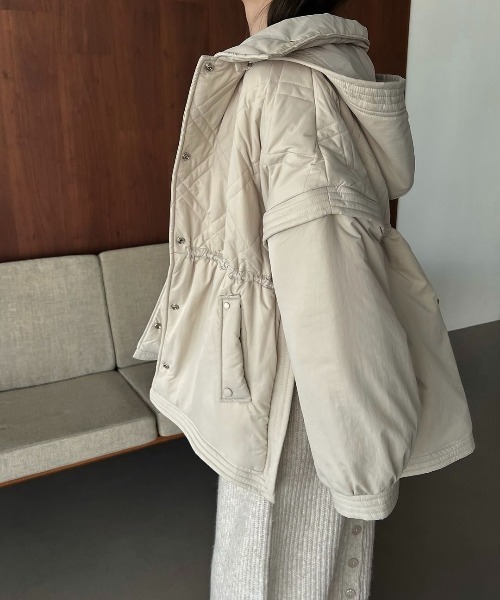 WILLFULLY（ウィルフリー）の「poncho deformation panel quilting