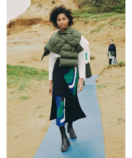 UN3D.（アンスリード）の「5TH ANNIV. グラフィックスカート（スカート