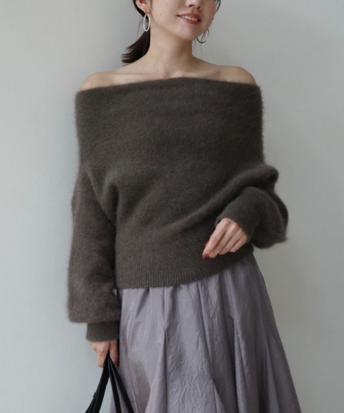 ラクーンフォックスオフショルニットプルオーバー（ニット/セーター