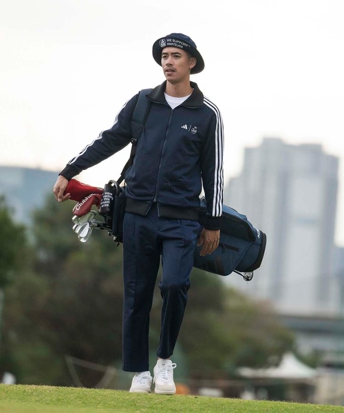 adidas（アディダス）の「クラブハウス トラックワイドテーパード