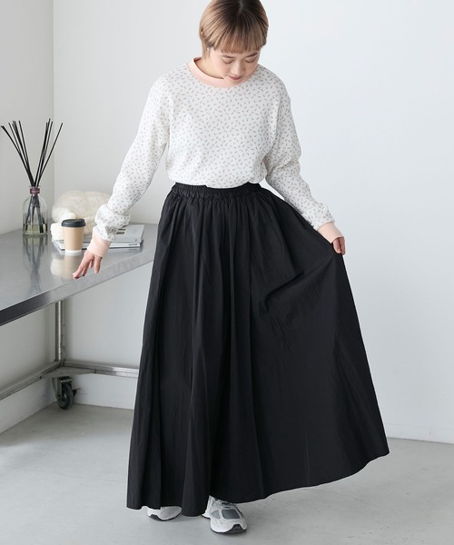 forksy.】ナイロンタフタ タックボリュームロングスカート forksy