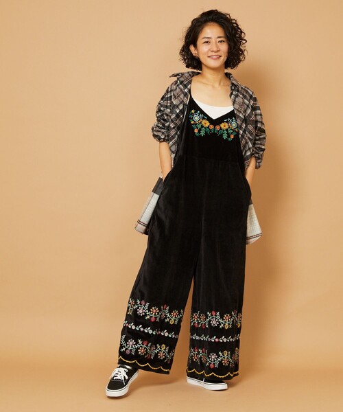 Freada（フリーダ）の「インドベロア刺繍サロペット（サロペット