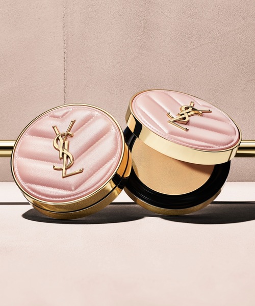 ラディアント タッチ グロウパクト（ファンデーション）｜Yves Saint