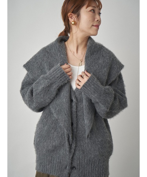 MIESROHE（ミースロエ）の「スカーフデザインアルパカシャギーカーデ