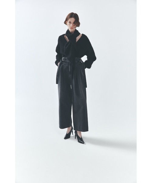 MIESROHE（ミースロエ）の「スカーフデザインアルパカシャギーカーデ