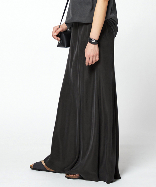 AP STUDIO（エーピーストゥディオ）の「フィブリルキュプラスカート