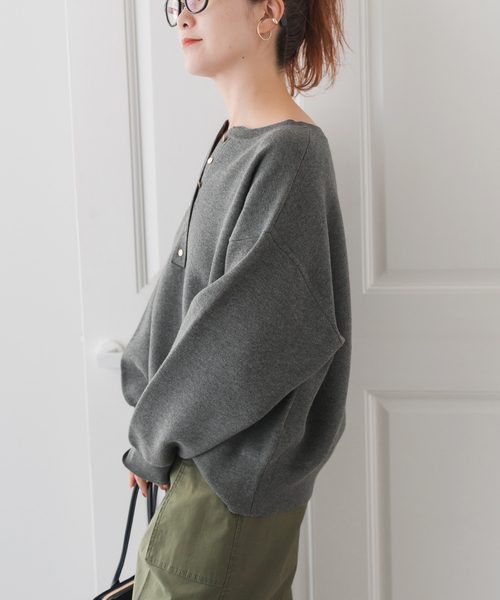 WEB限定 / 追加》メタルボタンヘンリーネックニット（ニット/セーター