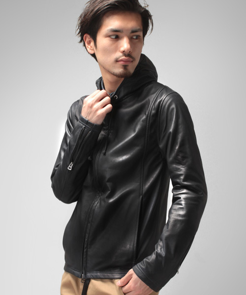 NANO universe（ナノユニバース）の「Shama（シャマ）/ 別注レザー