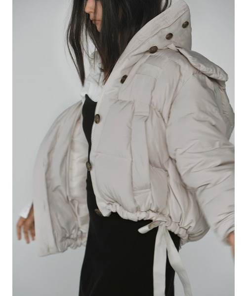 SNIDEL（スナイデル）の「西川アップサイクルショートダウン（ダウン