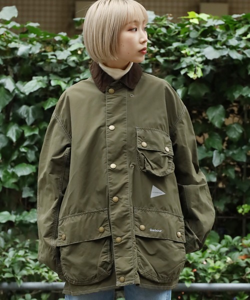 and wander（アンドワンダー）の「and wander×Barbour/アンドワンダー