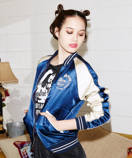 HYSTERIC GLAMOUR（ヒステリックグラマー）の「CR/WHAT'S BEHIND THE