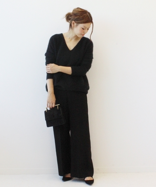 Deuxieme Classe（ドゥーズィエムクラス）の「FUWAシャギーVネックプル