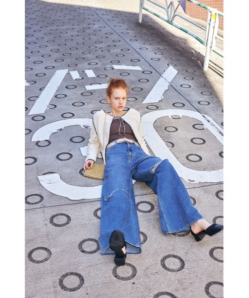MOUSSY（マウジー）の「KNEE SLIT LOOSE STRAIGHT（デニムパンツ