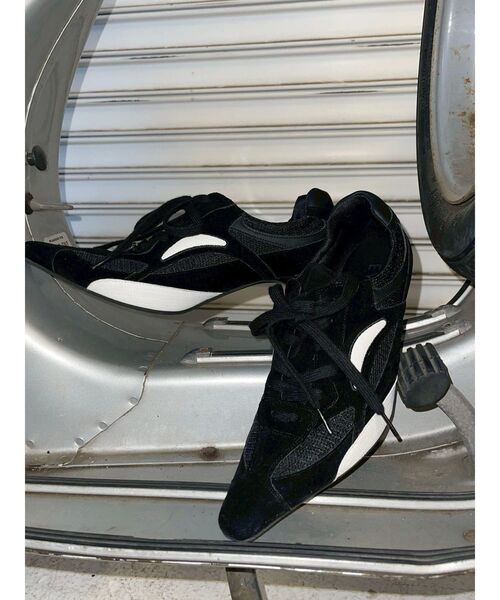 セール】スウェードポインテッドスニーカーヒール（パンプス）｜EVRIS