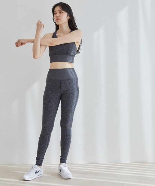 Alo Yoga（アロヨガ）の「【alo】ALOSOFT アロソフトセレニティブラ