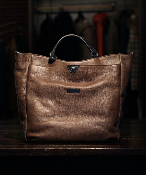 NANO universe（ナノユニバース）の「Daniel&Bob(ダニエル＆ボブ)/別注