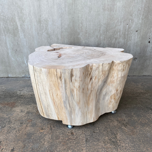 ヒノキの切り株の造形的置物】テーブル 丸太 椅子 スツール オブジェ