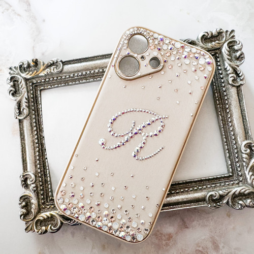 iPhone 16pro,15,14他 ライトベージュイニシャル ケース オーロラmix