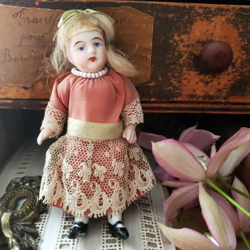 ドイツアンティーク ビスクドール ミニョネット10cm その他人形 Mon