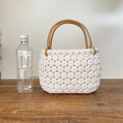 クラフトバンドのかごバッグ【花結び】スノーホワイト かごバッグ