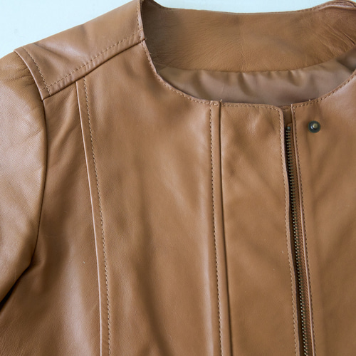 ﾓﾘﾉｶﾞｯｺｳ Mサイズ ラムレザーノーカラージャケットブルゾン (レザー