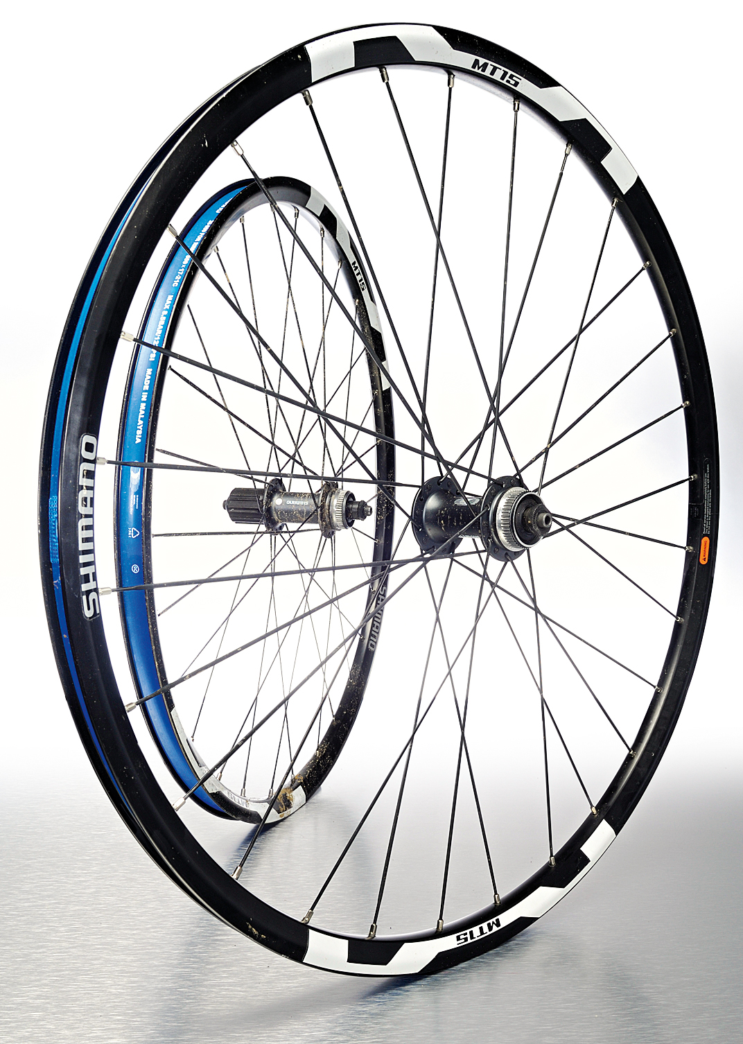 Shimano MT15 mountain bike wheelset