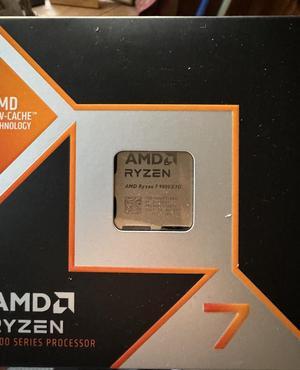 AMD Ryzen 9 9950X3D - Ryzen 9 9000 Series Granite Ridge (Zen 5) 16