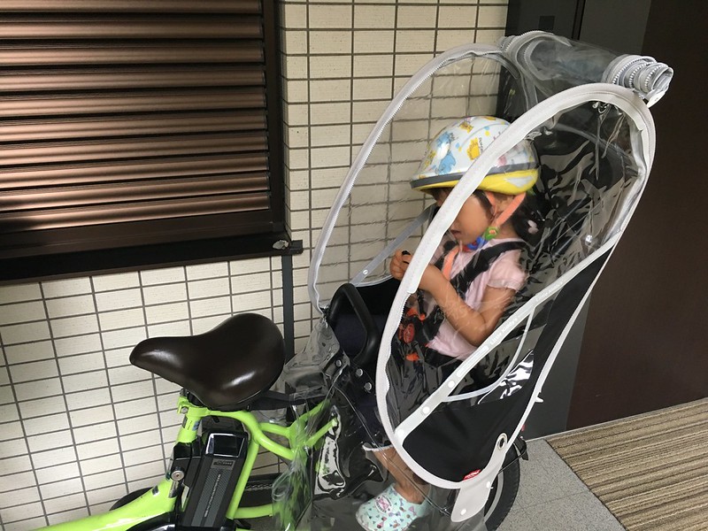 入荷後数十秒で売り切れる！大人気の自転車のチャイルドシートレイン