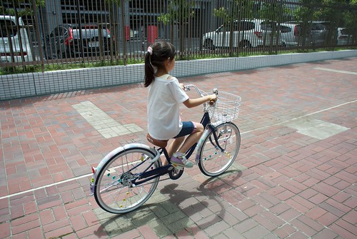 小学生の娘に新しい自転車を購入 | 新旧ノーマルライフ