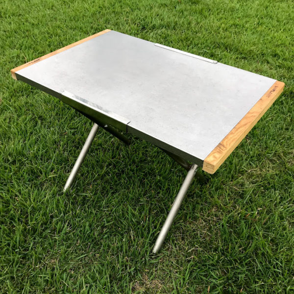 ユニフレームの焚き火テーブル、あまりに名品として有名だけどあえて