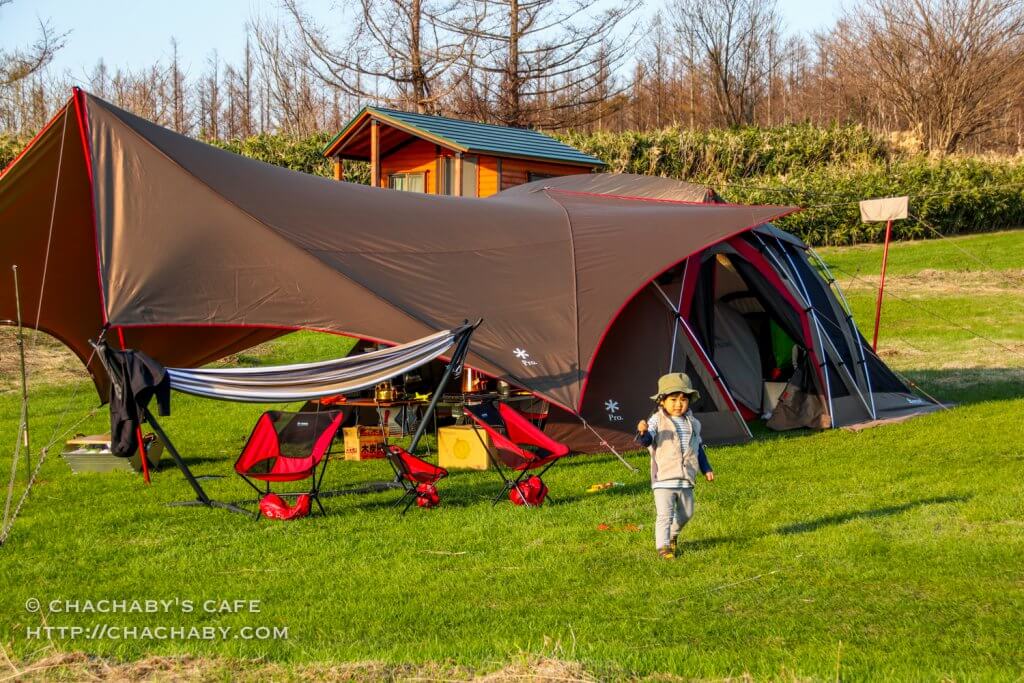 レビュー】スノーピーク 「ヘキサエヴォpro」 でかいタープに包まれる