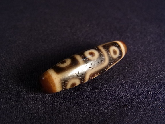 ジービーズ（チベット天珠) 9眼dzi - Chagamocraft (チャガモクラフト)