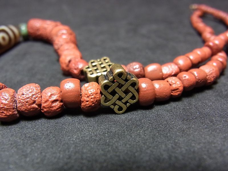 九眼老天珠 dzi 瑪瑙 チベタン/ジー ビーズ とんぼ玉 お守 9眼 1471