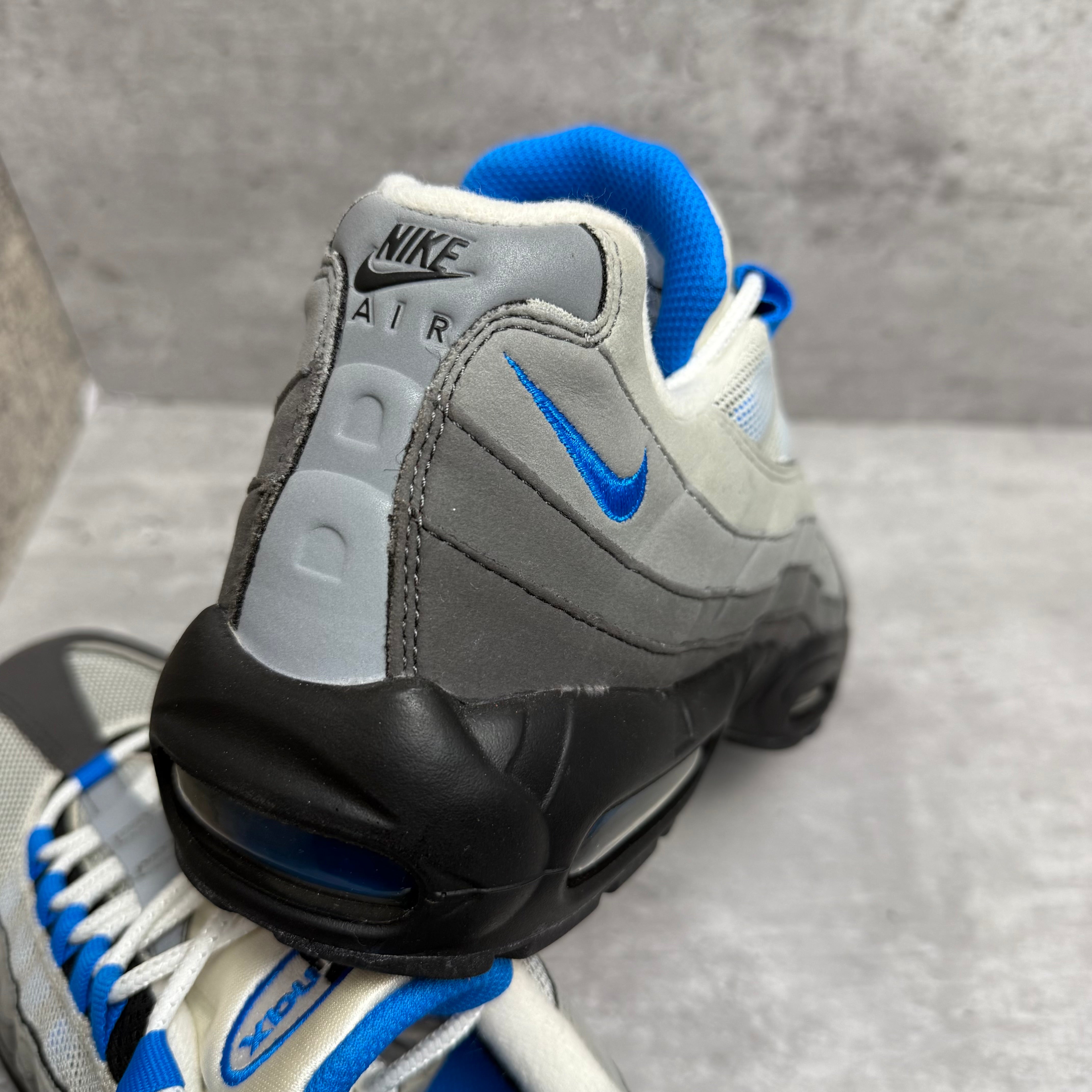 Nike Airmax 95 Crystal Blue | Cheshire Creps