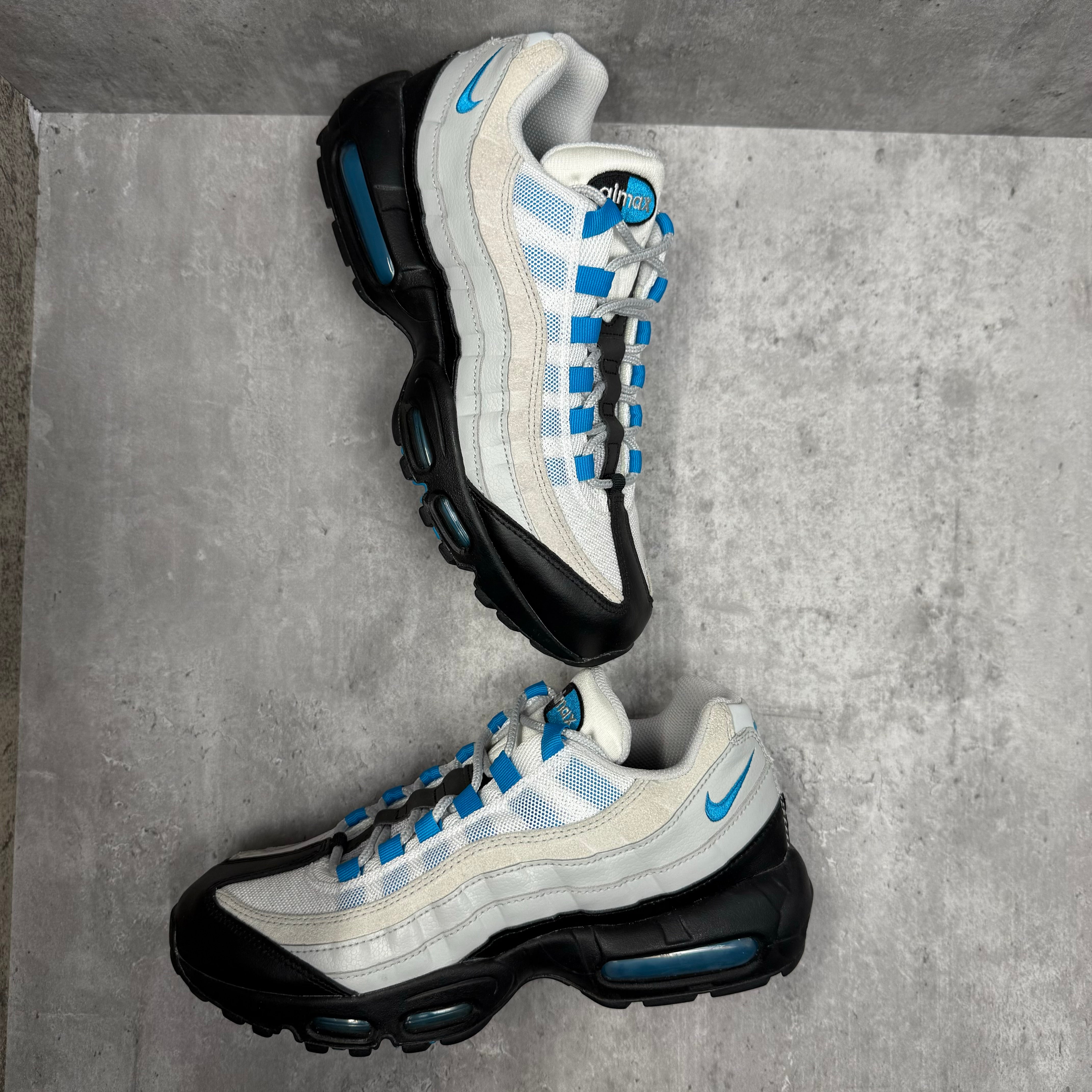 Nike Airmax 95 Laser Blue | Cheshire Creps