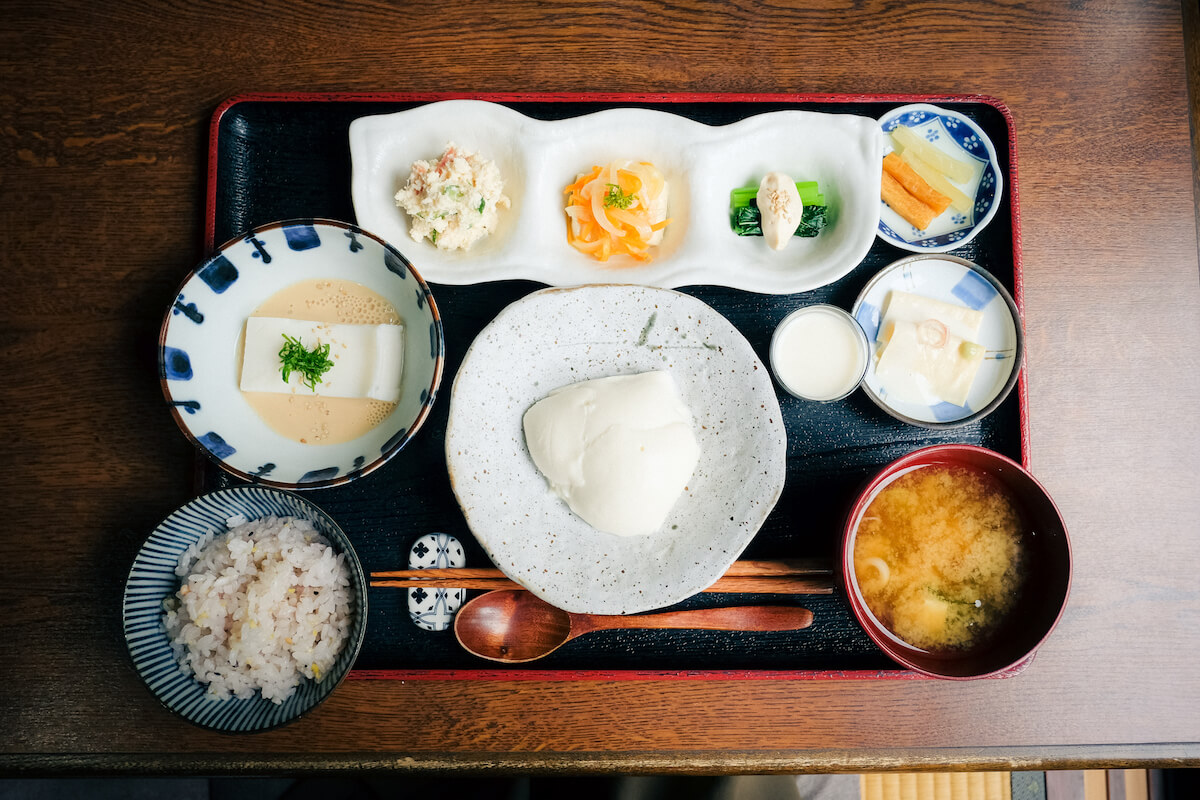 築100年以上の古民家でいただく、秩父在来品種のお豆ふ料理が絶品