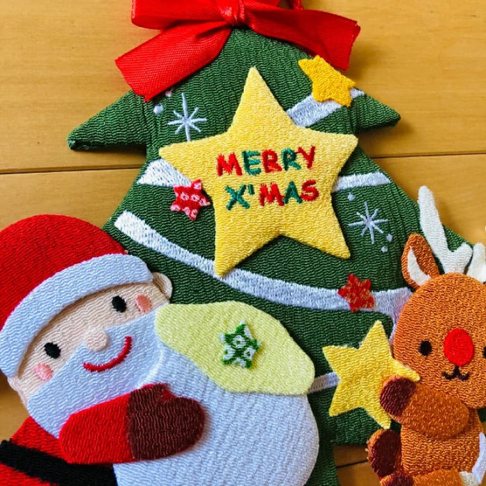 ちりめん細工 クリスマスの下げ飾りと 夏の下げ飾り おーさかーな