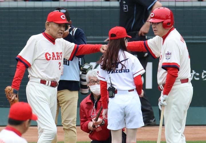 山本浩二VS江夏豊 「夢のレジェンド対決」実現 | 広島東洋カープ